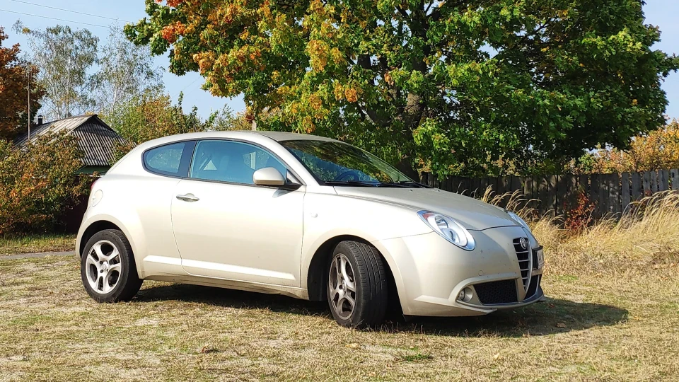 Alfa Romeo Mi.To 2