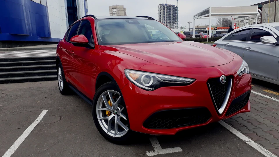 Q4 Rosso 3