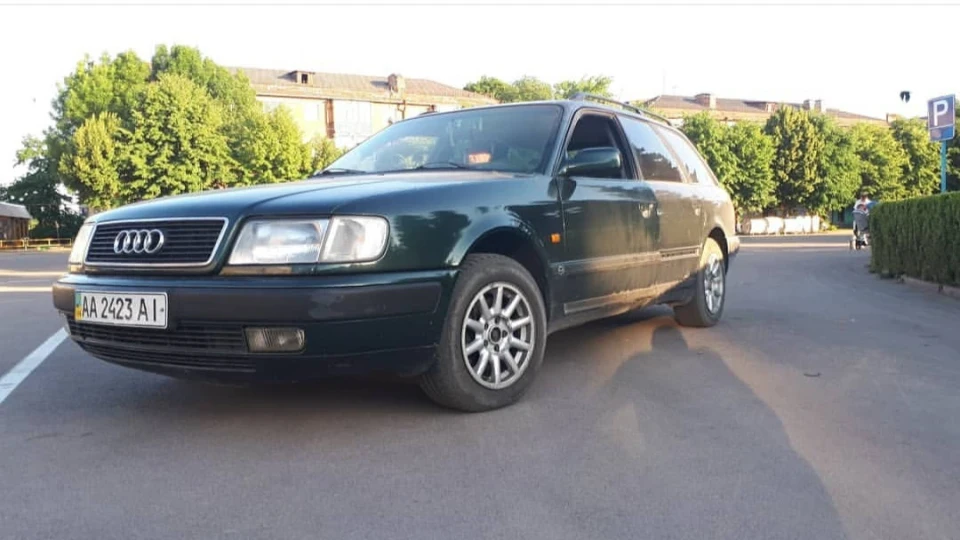 Audi 100 Avant