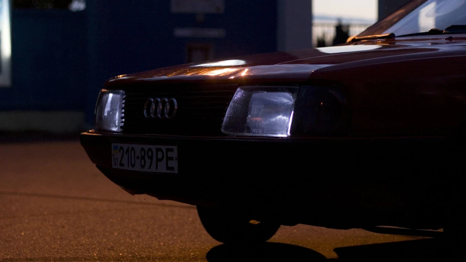 Audi 100 Avant 1,8 карбік. 4
