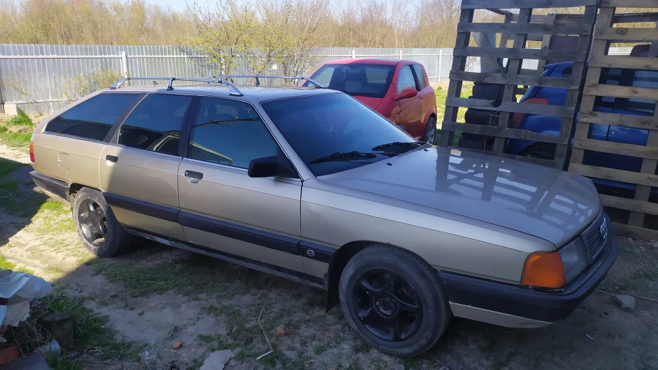 Audi 100 Avant 1.9 TDI і знову сигарета 5