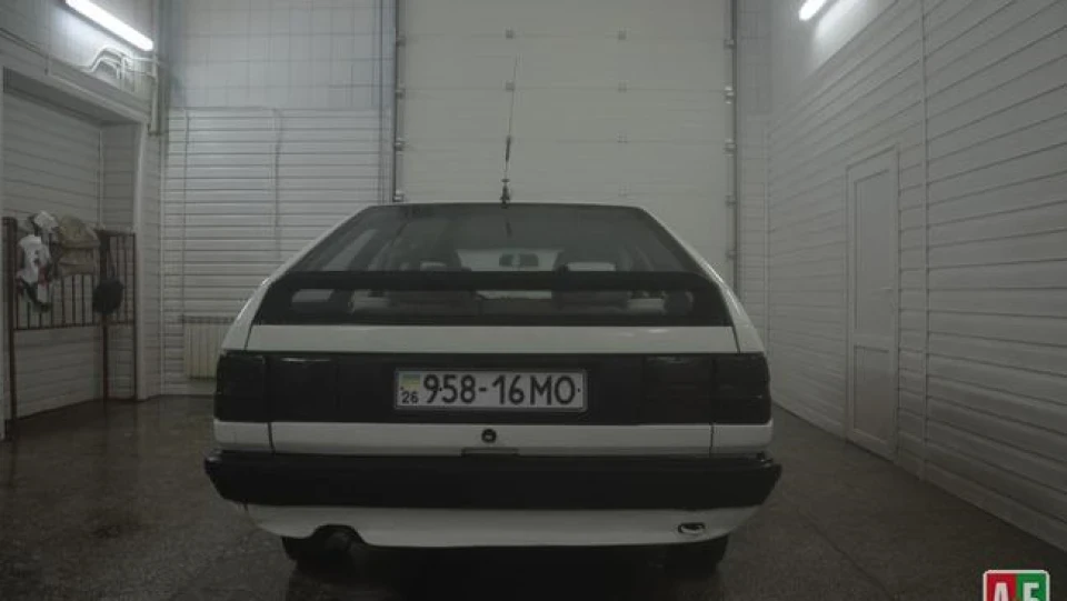 Audi 100 Avant 2.3