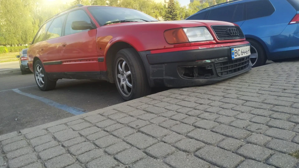 Audi 100 Avant 2.6 FWD 3