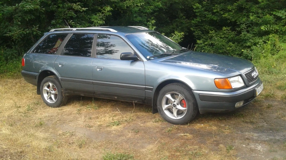 Audi 100 Avant 2.6 v6 Мишка