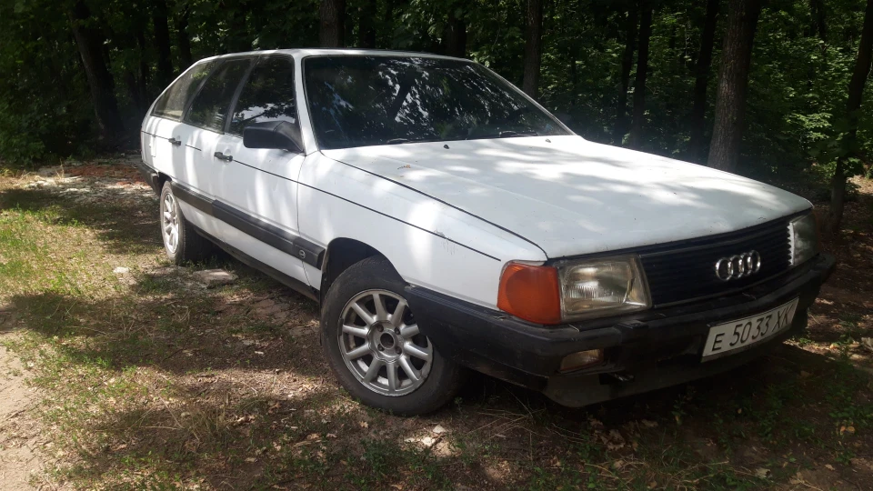 Audi 100 Avant Аудюха