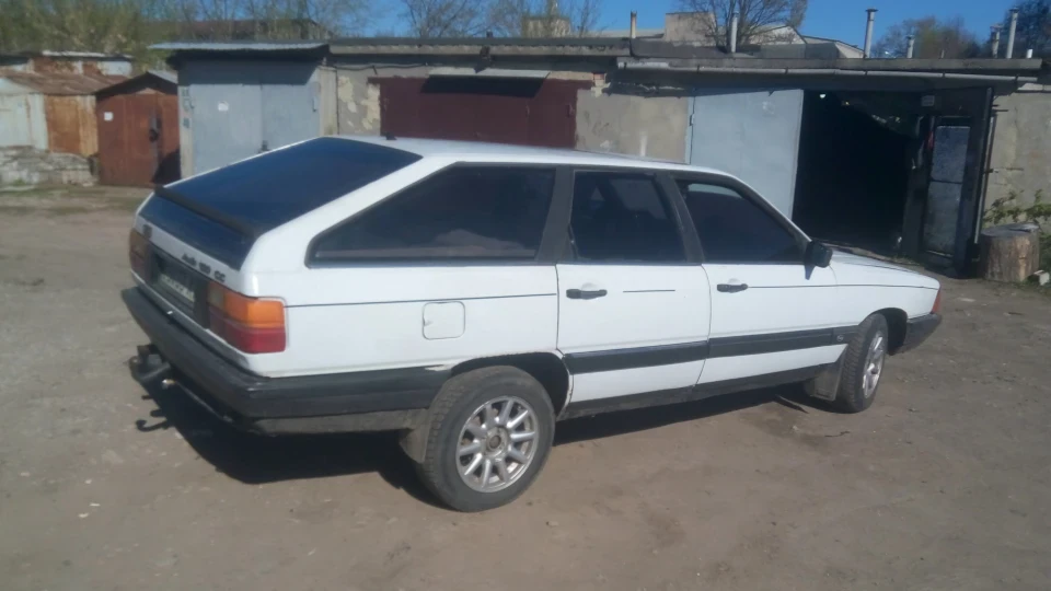Audi 100 Avant Аудюха 4