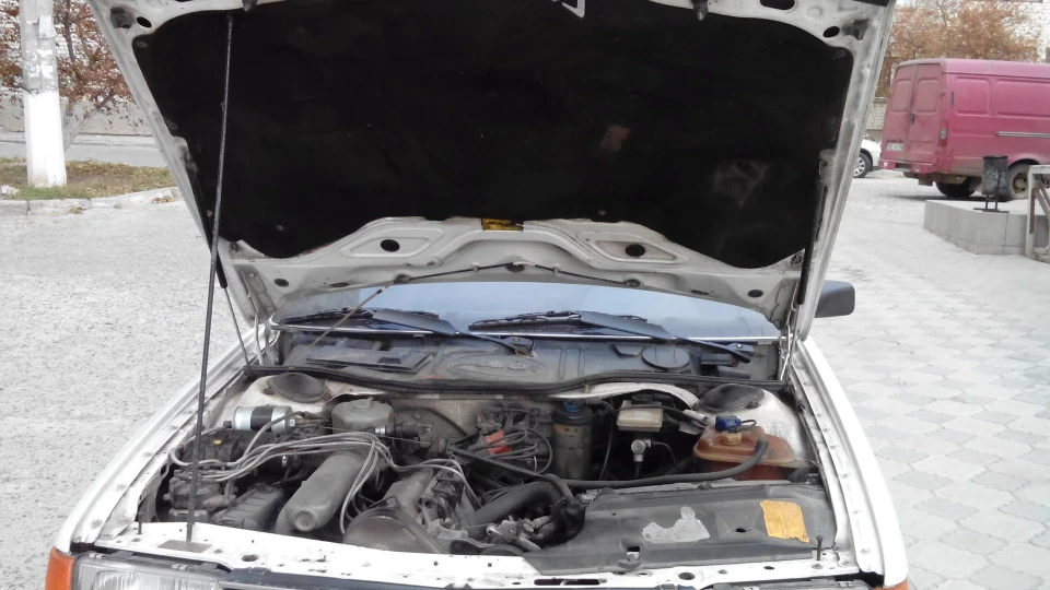 Audi 100 Avant AVANT 2.2 KF 136HP 2