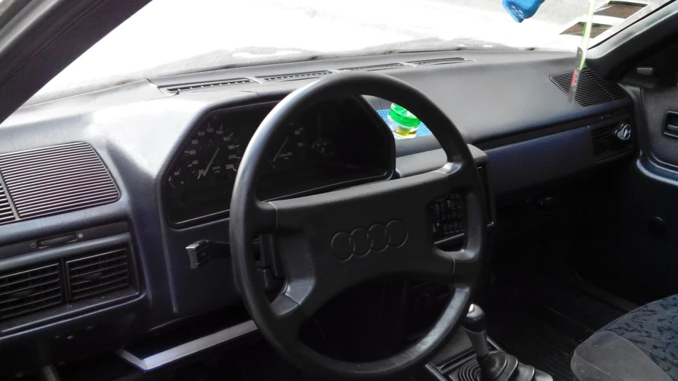 Audi 100 Avant AVANT 2.2 KF 136HP 3