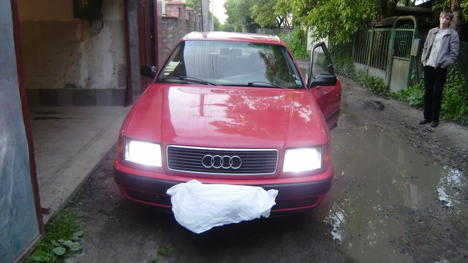 Audi 100 3