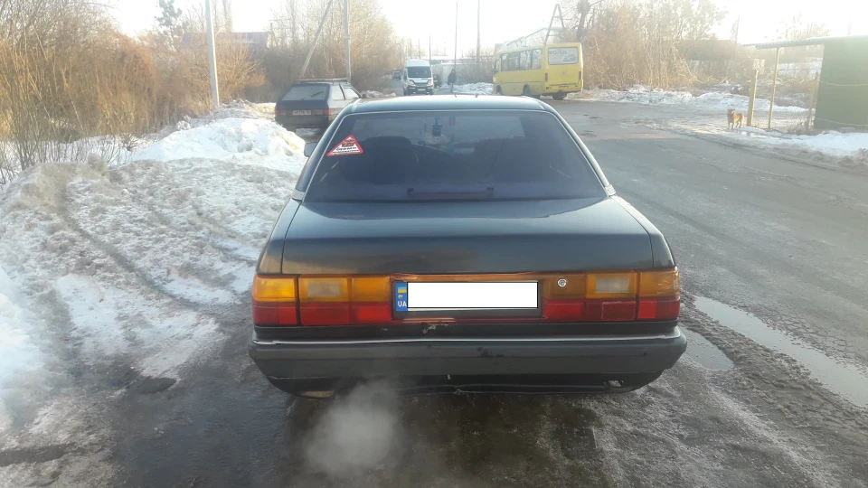 Audi 100 4