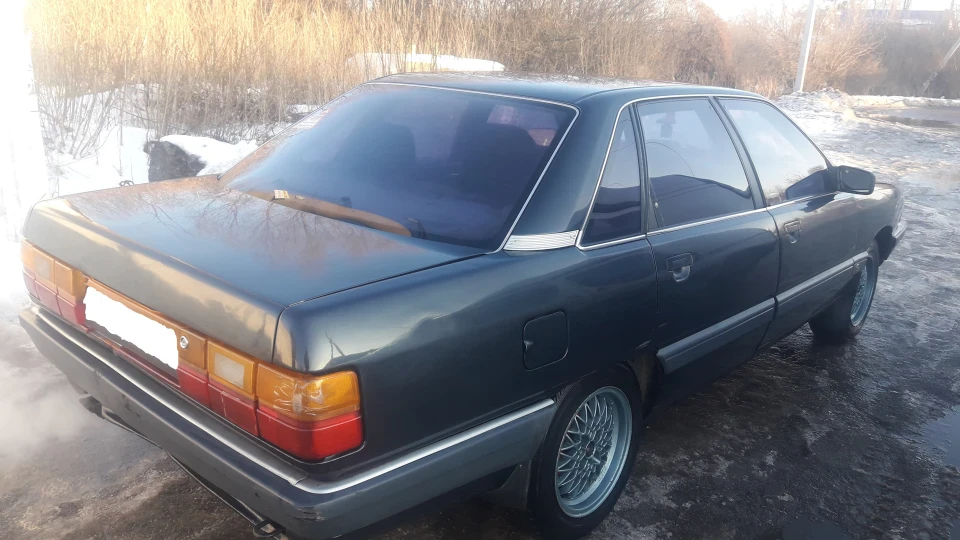 Audi 100 5