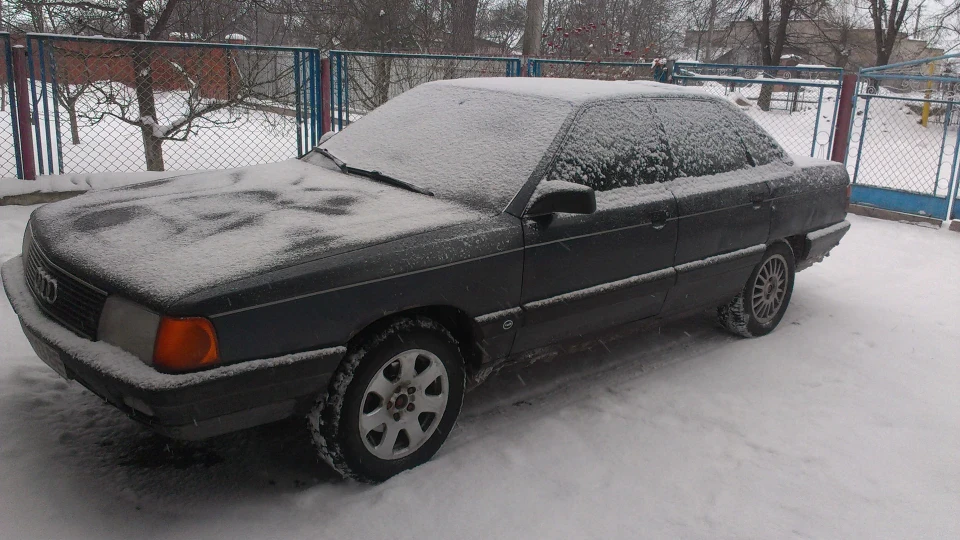 Audi 100 5