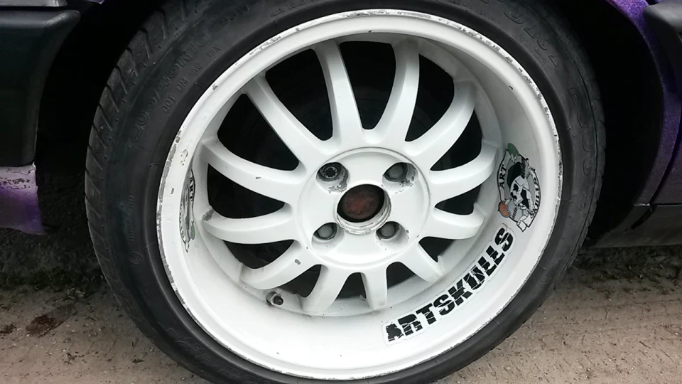Audi 100