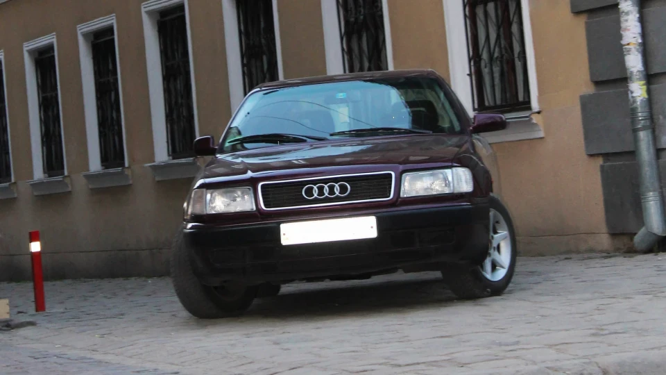 Audi 100 3