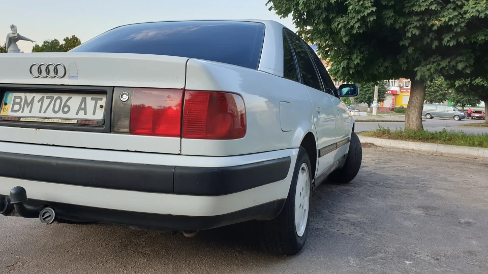 Audi 100 5
