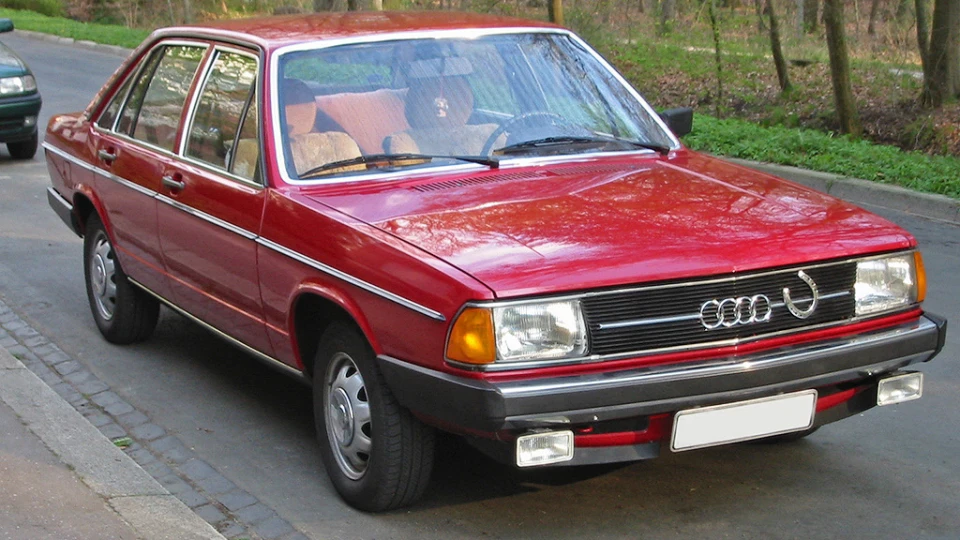 Audi 100