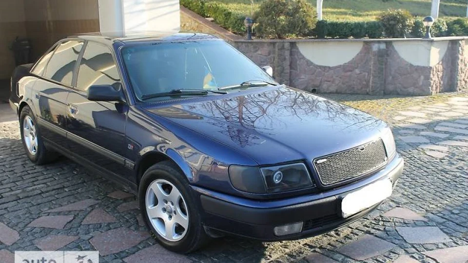Audi 100 5
