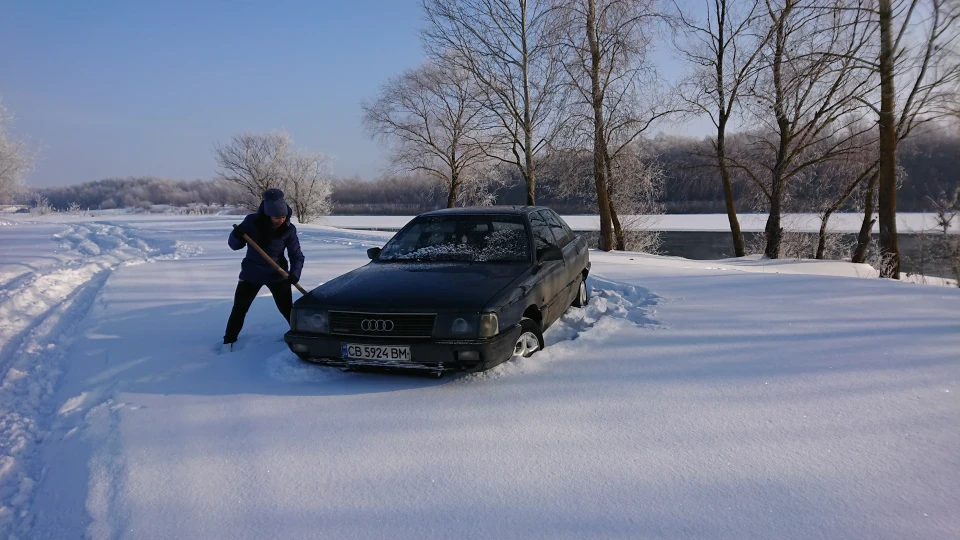 Audi 100 4