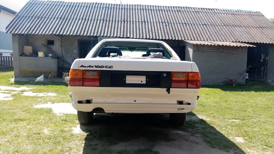Audi 100 5
