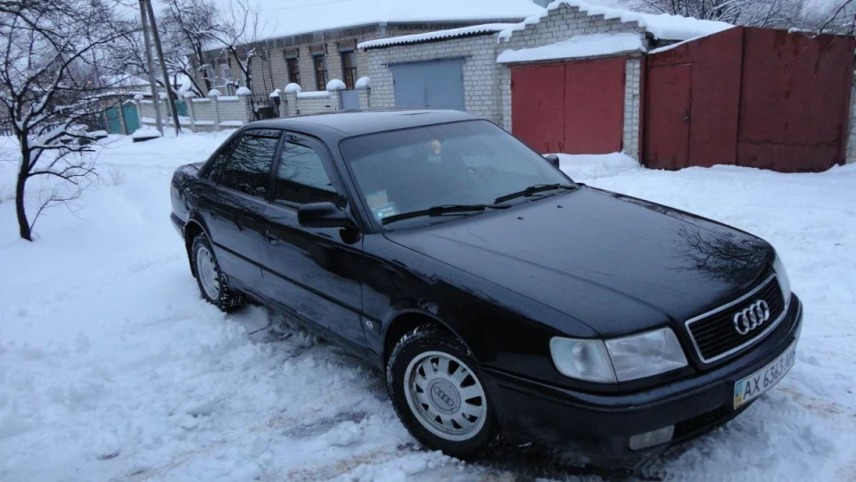 Audi 100 3