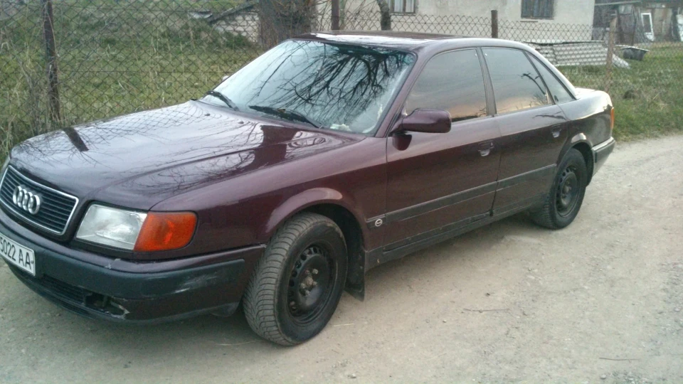 Audi 100 3