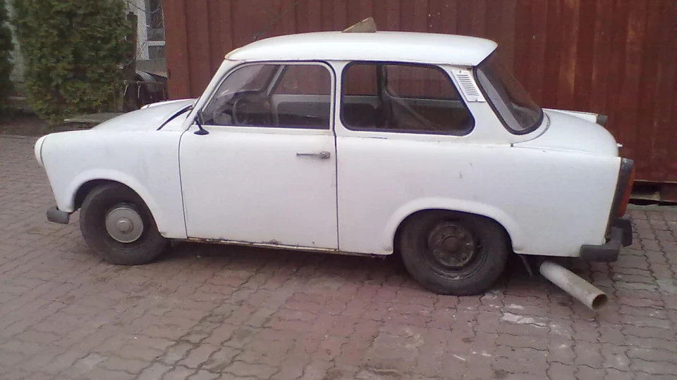 Audi 100 2