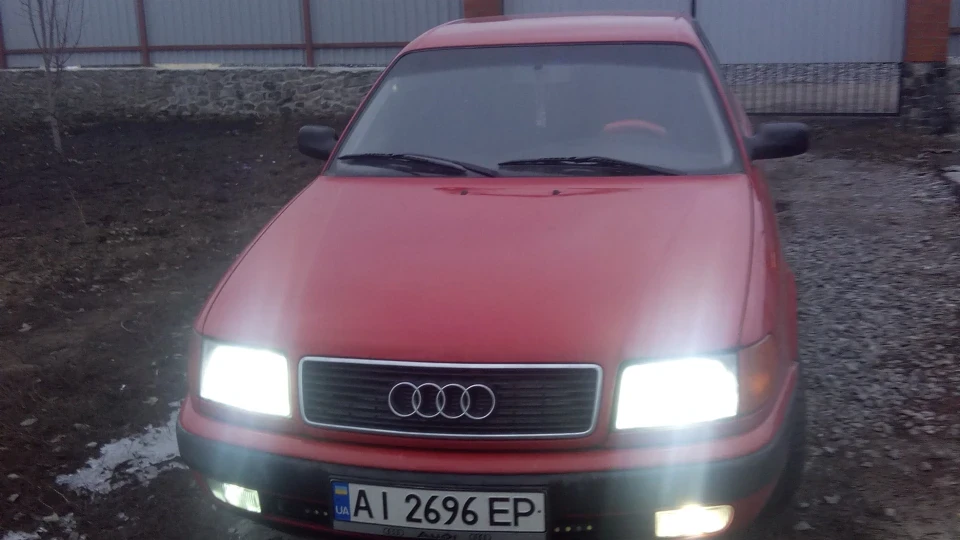 Audi 100 4
