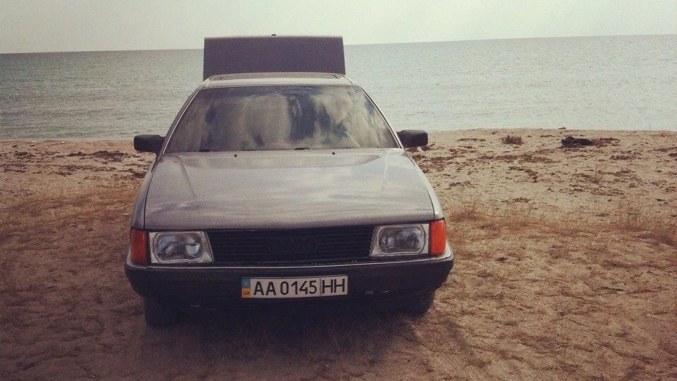 Audi 100 5