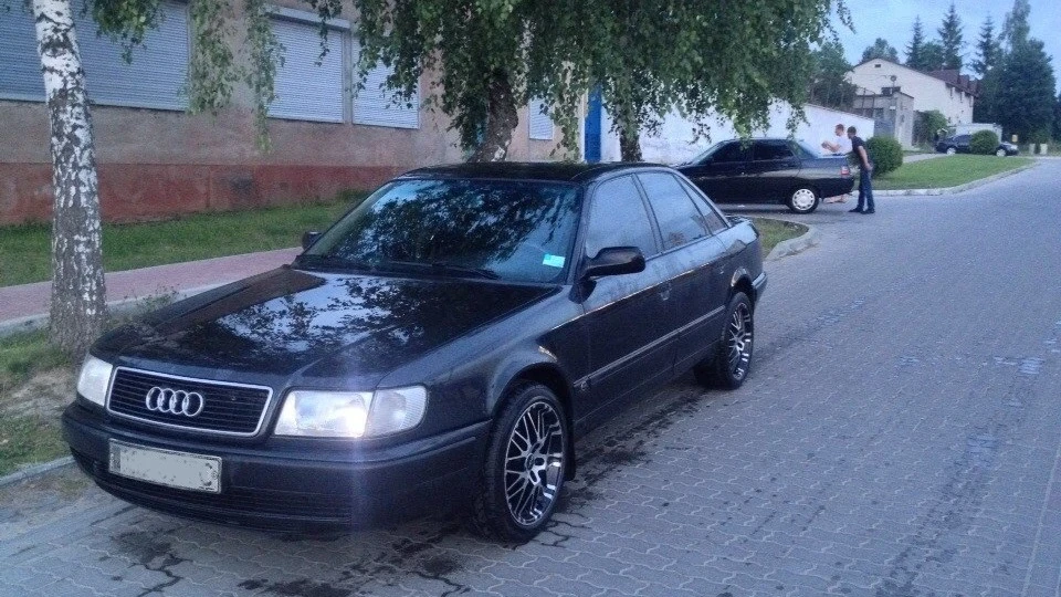 Audi 100 3