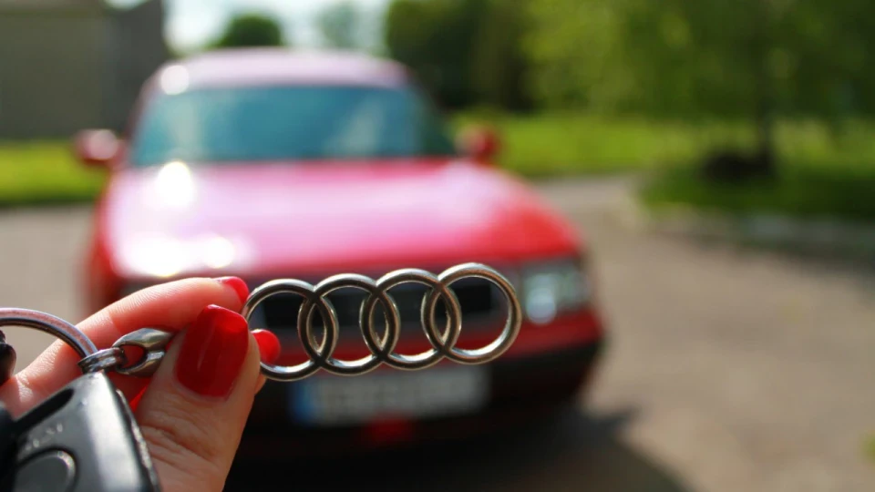 Audi 100