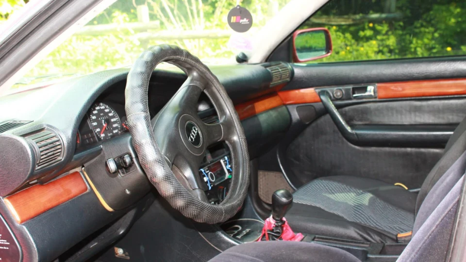 Audi 100 5