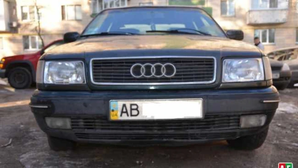 Audi 100
