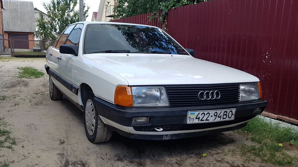 Audi 100 1.8 CS