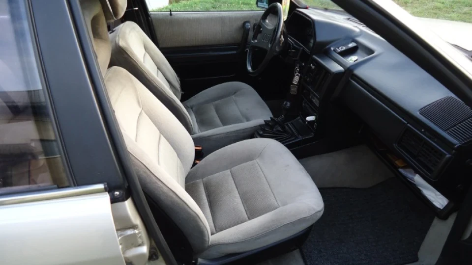 Audi 100 1.8 ПРОДАНА 4