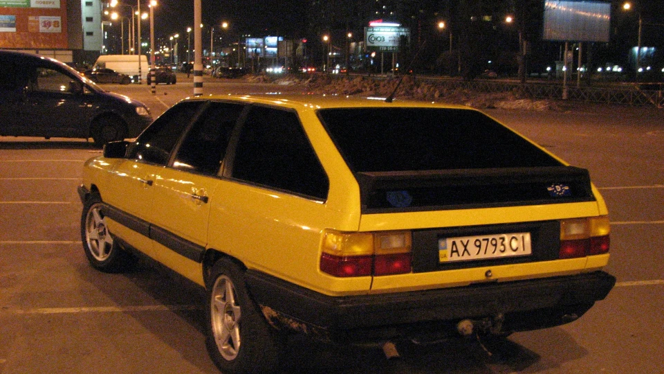 1 8 Zheltaya Podlodka 3