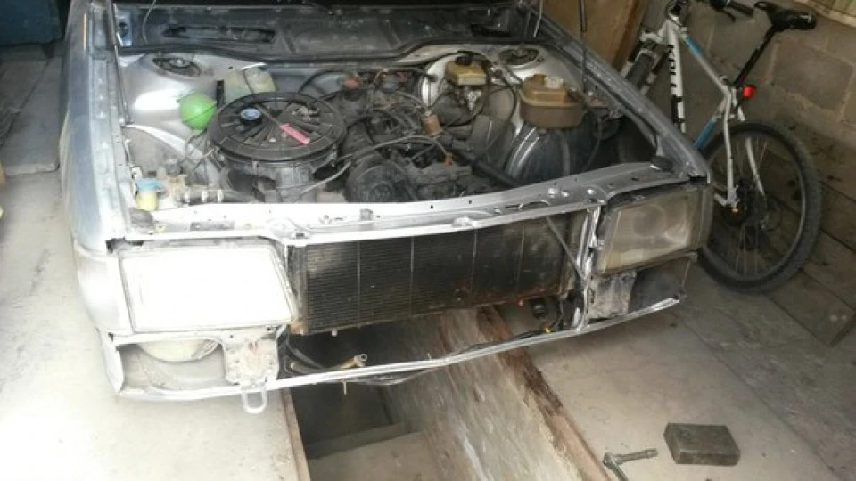 Audi 100 1.8 4