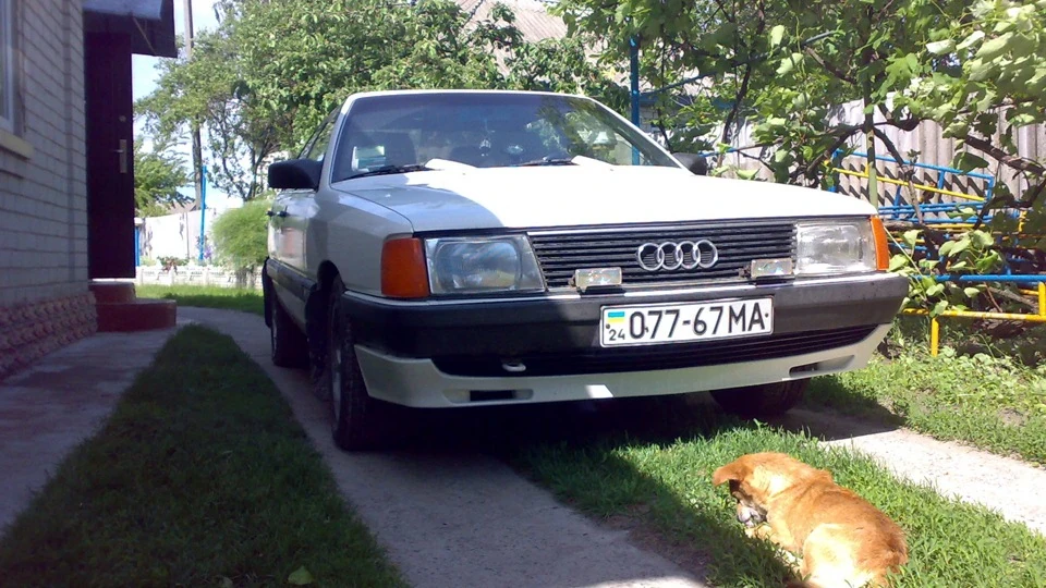 Audi 100 1,8 2