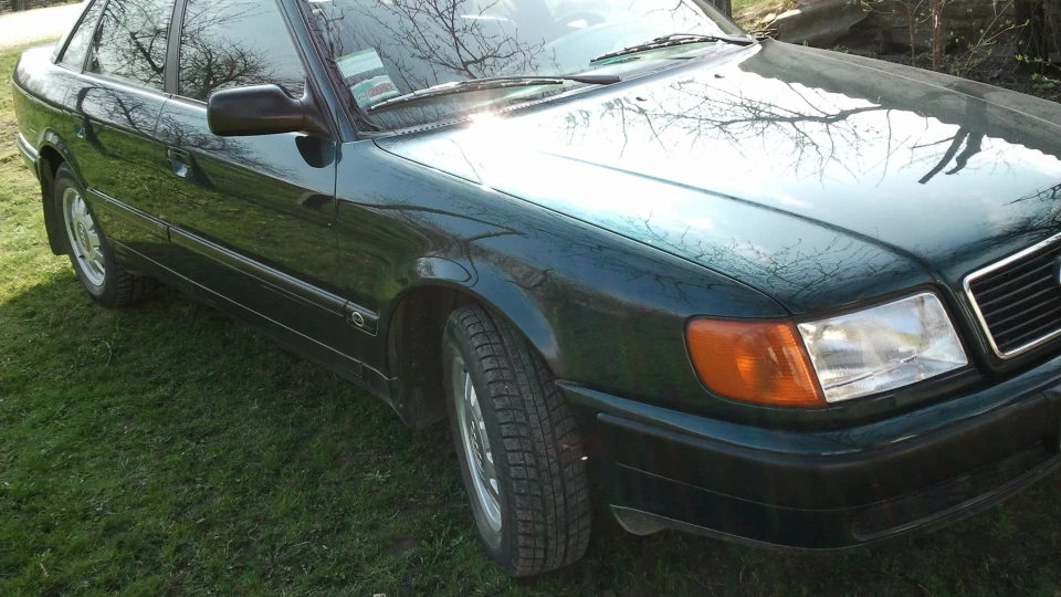 Audi 100 2,0 ААЕ 2