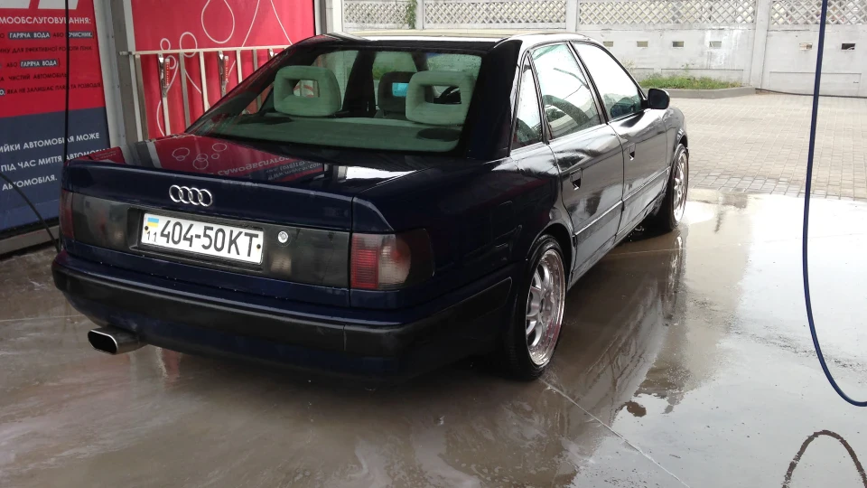 Audi 100 2.0 AAE 3