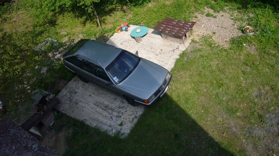 Audi 100 2.0 diesel 2