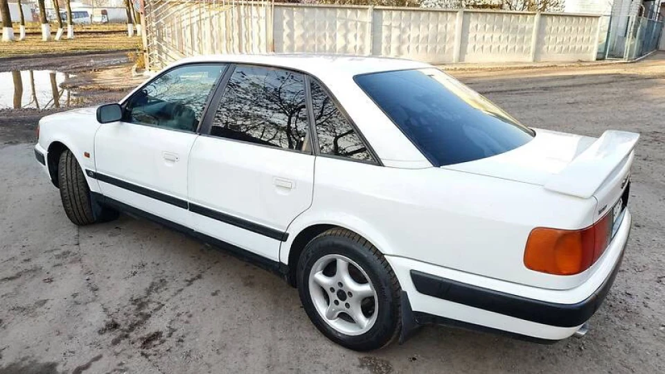 Audi 100 2.0 E АВК Бландінка 3