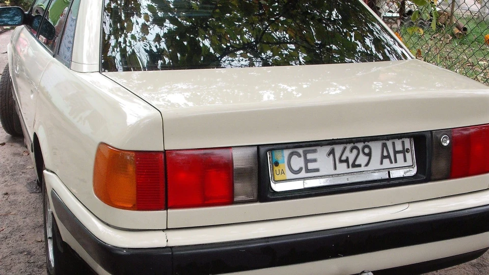 Audi 100 2,0 i машуля 2