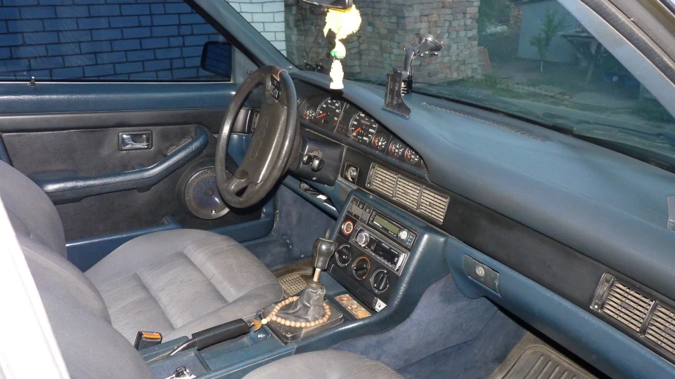 Audi 100 _2.0_RT 3