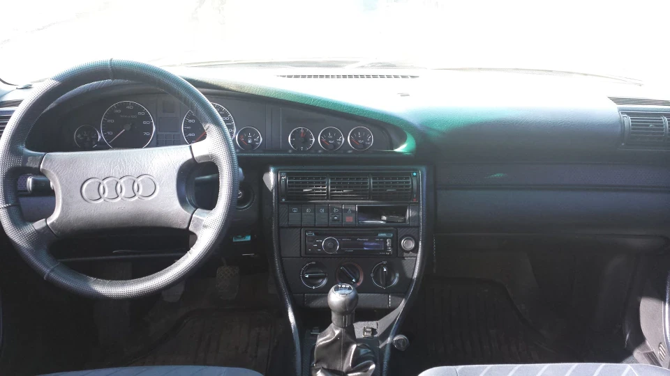 Audi 100 2.0 4