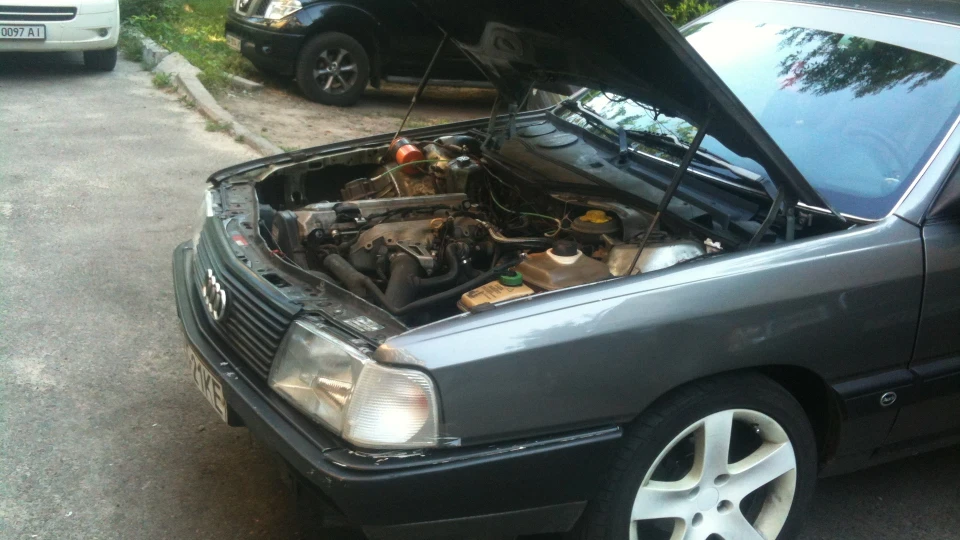 Audi 100 2.2 aan 3