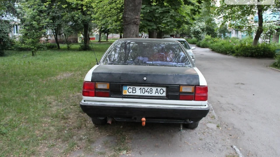 Audi 100 2.2 інжектор