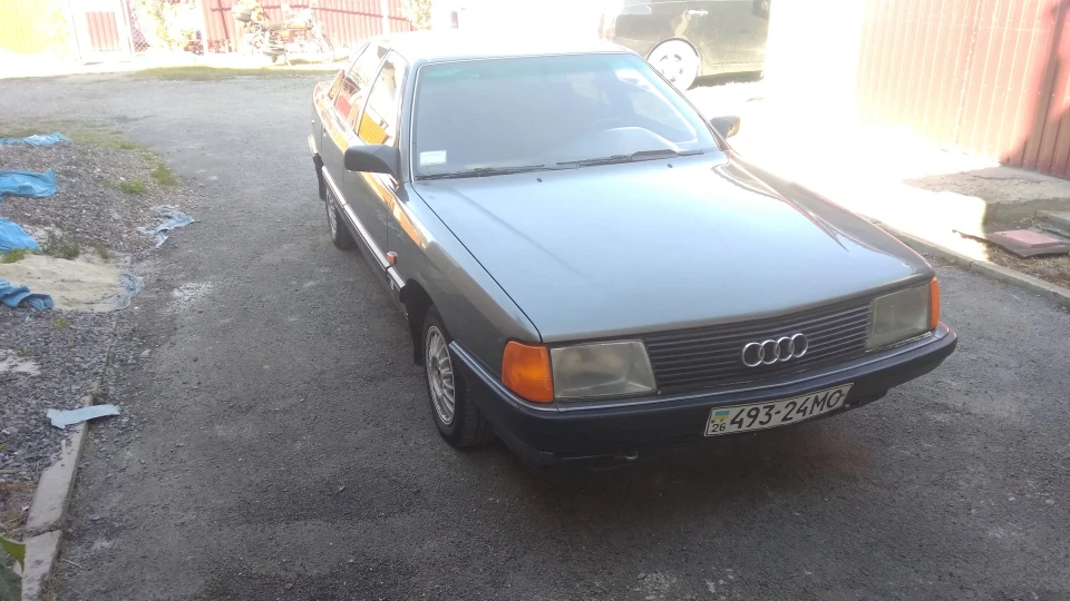 Audi 100 2.2 ku 4
