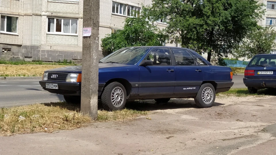 Audi 100 2.2 quattro з-під діда