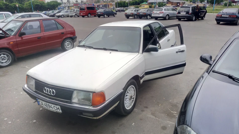Audi 100 2.2 turbo quattro