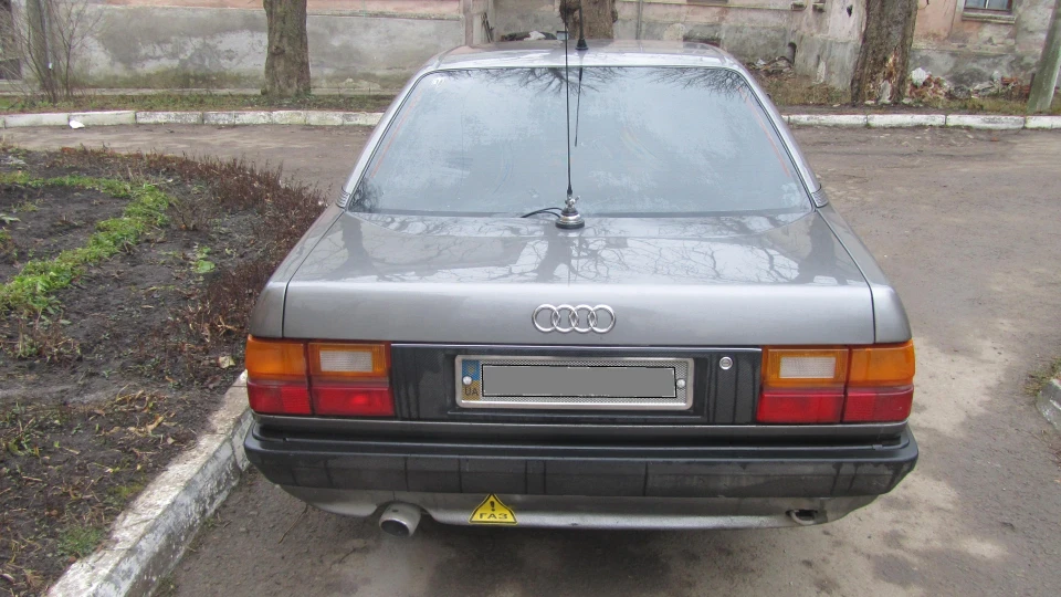 Audi 100 2.2 Зубило 2